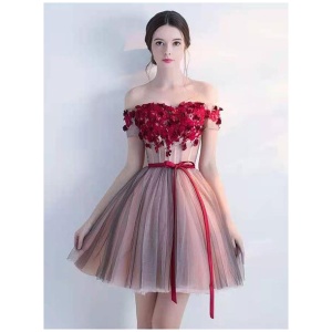 Burgundy Homecoming Dress 2024 Tulle Off The Shoulder Ball Gown Sleeveless Beaded Short Dresses For Prom