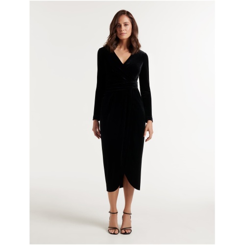 Forever New Women's Antionette Wrap Velvet Midi Dress in Black