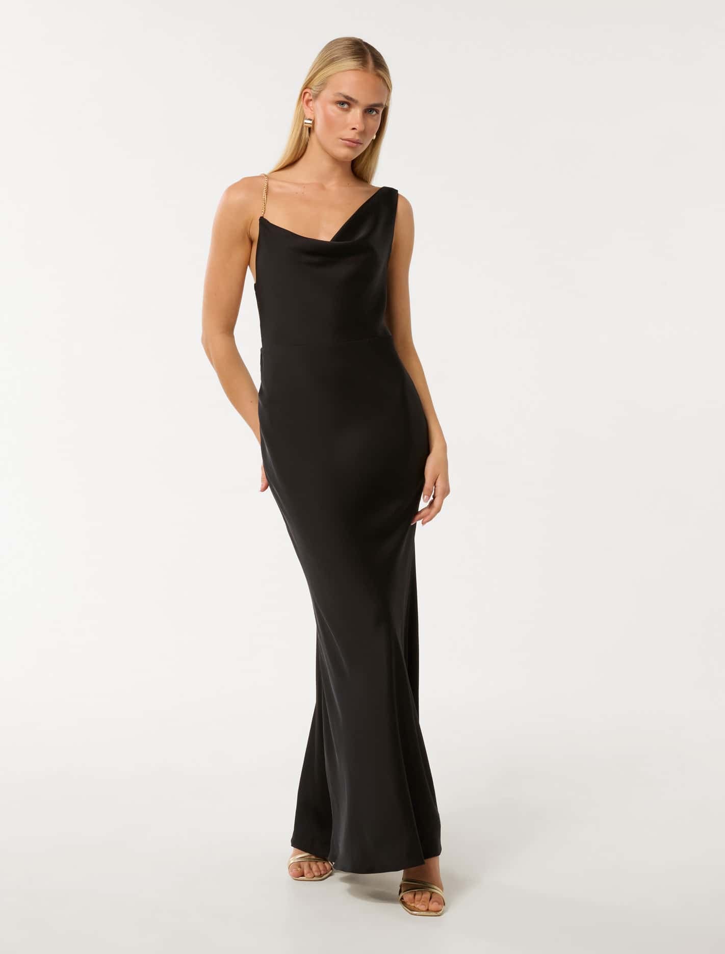 Forever New Women's Louisa Chain-Detail Maxi Dress in Black