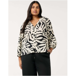 Forever New Women's Odessa Curve Button Front Blouse in Milos Leaf