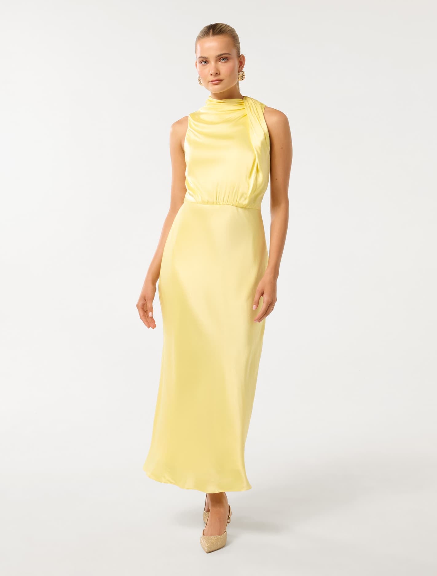 Forever New Women's Sienna High-Neck Satin Maxi Dress in Lemon Meringue