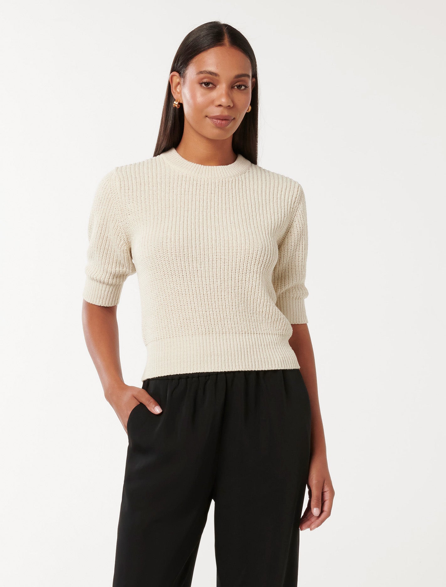 Forever New Women's Eryn Knitted Tee Shirt in Bone