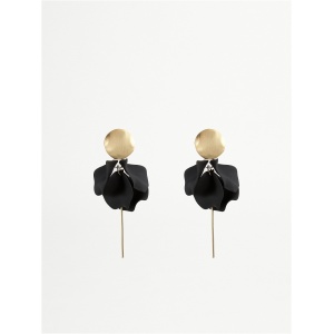 Modena Earrings Black SHEIKE