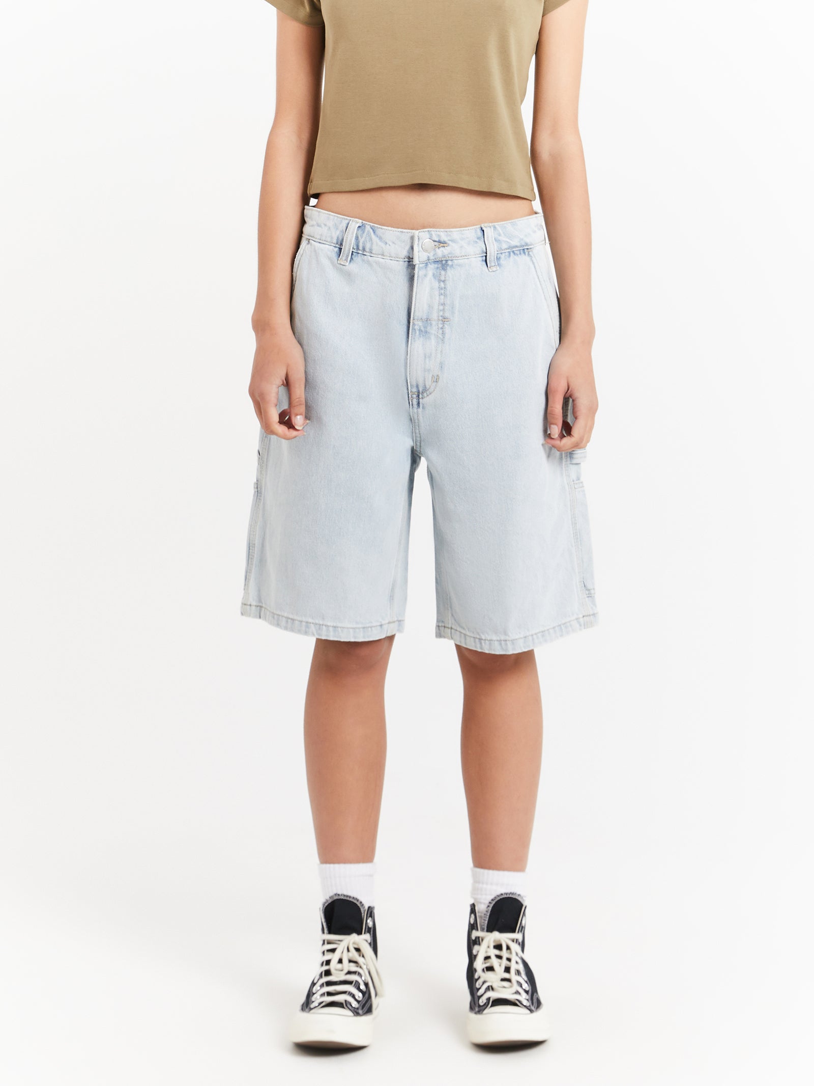 Slouch Carpenter Shorts in Faded Dust Blue