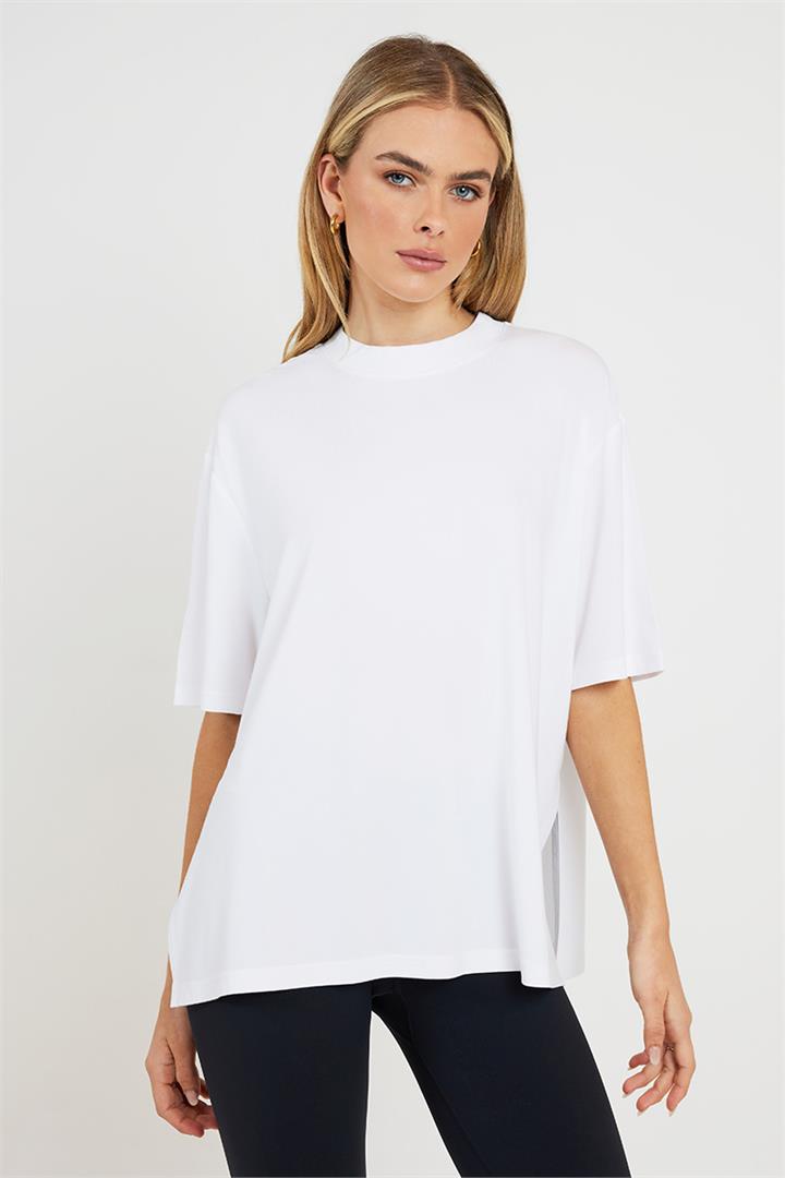 Stylerunner Virtual Side Split Tee Optic White