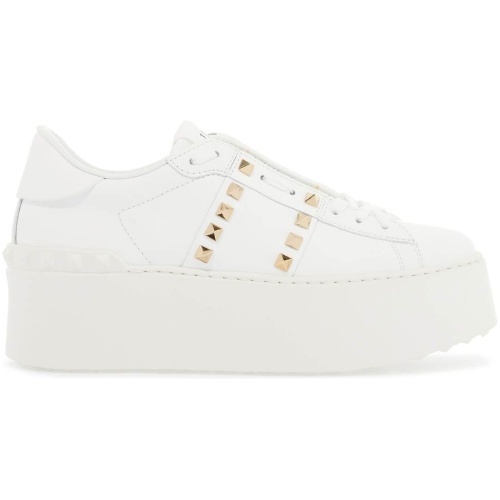 VALENTINO GARAVANI white rockstud elegant sneakers with golden studs