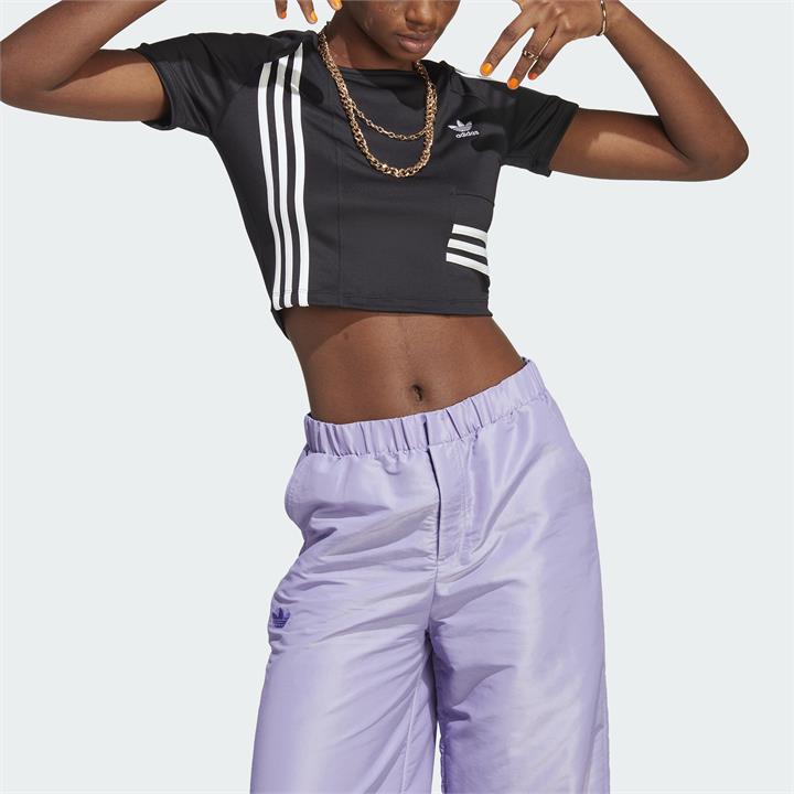 Adidas Originals Sale | Women's Black Tee | M | T-Shirts & Singlets | Afterpay Available