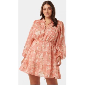 Forever New Women's Fleur Curve Plus Size Mini Skater Dress in Cosette Floral