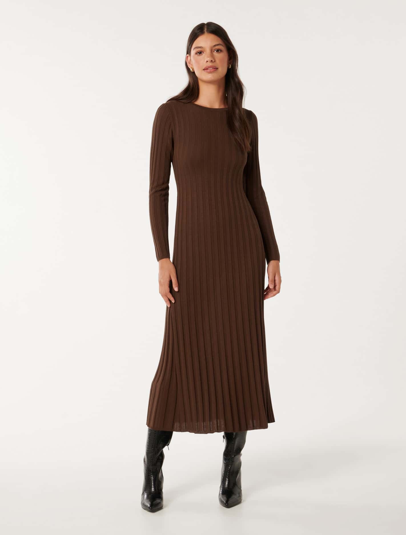 Forever New Women's Lyla Crew Neck Detail Knit Dress in Chocolate