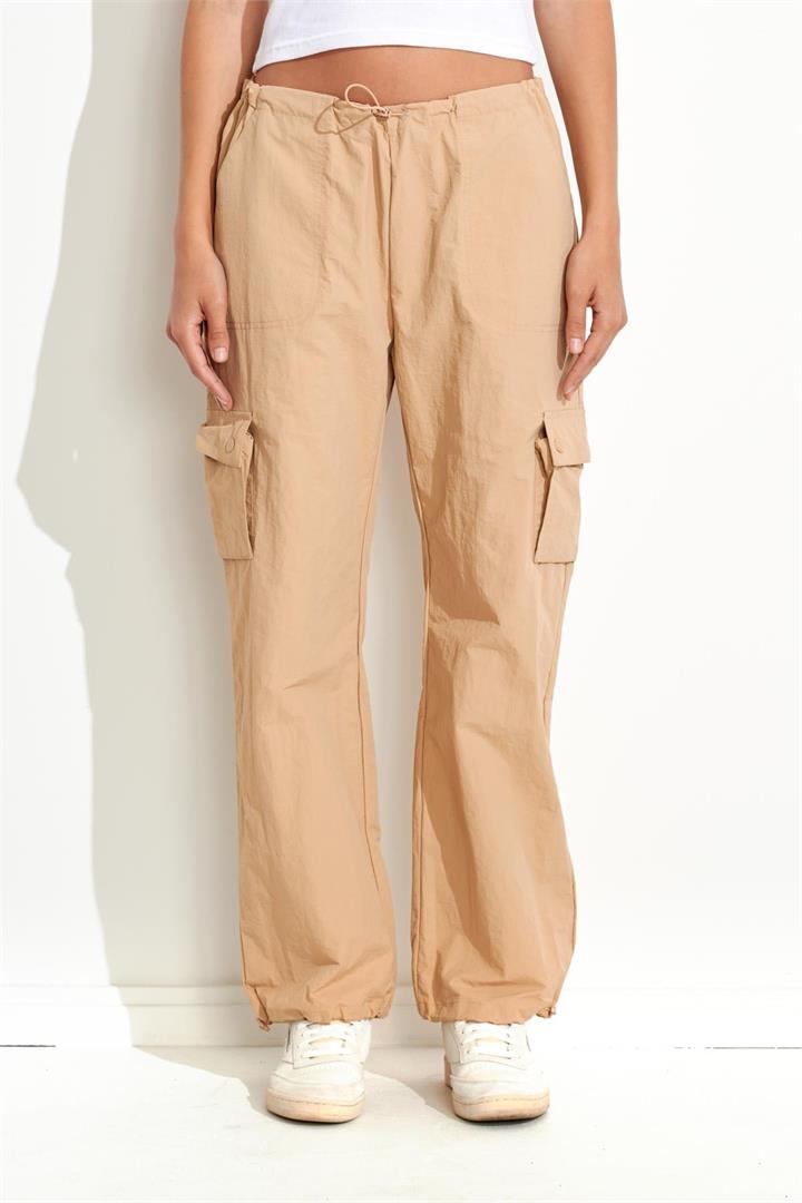 Misfit Sale | Women's MAMMOTH CARGO PANT | Stone | STONE / 6 | Pants | Afterpay Available